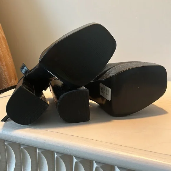 ASOS SHOES - Picture 2 of 3